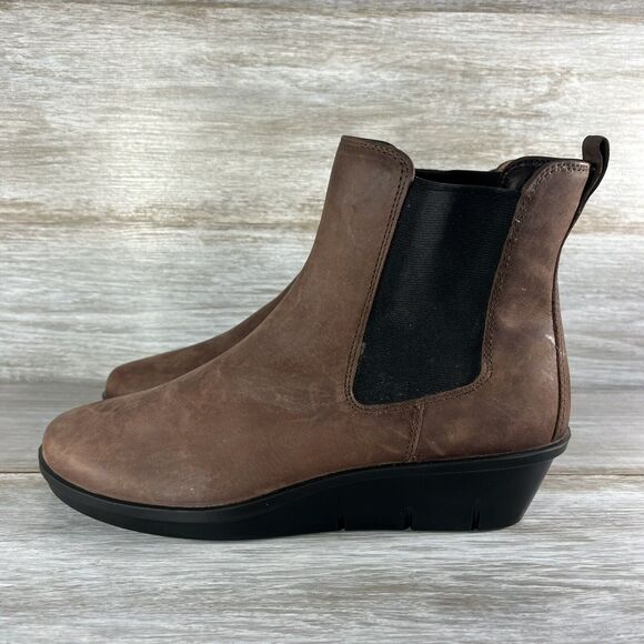 ECCO Women's Skyler Chelsea Hydromax Brown Wedge Boots Size EU 40 US 9.5 - Picture 1 of 11